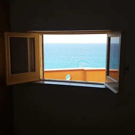 Casa Fiorina A Capo Vaticano